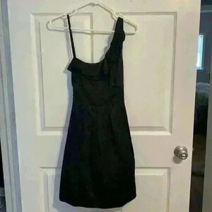 Cute little black dress everyone should own!